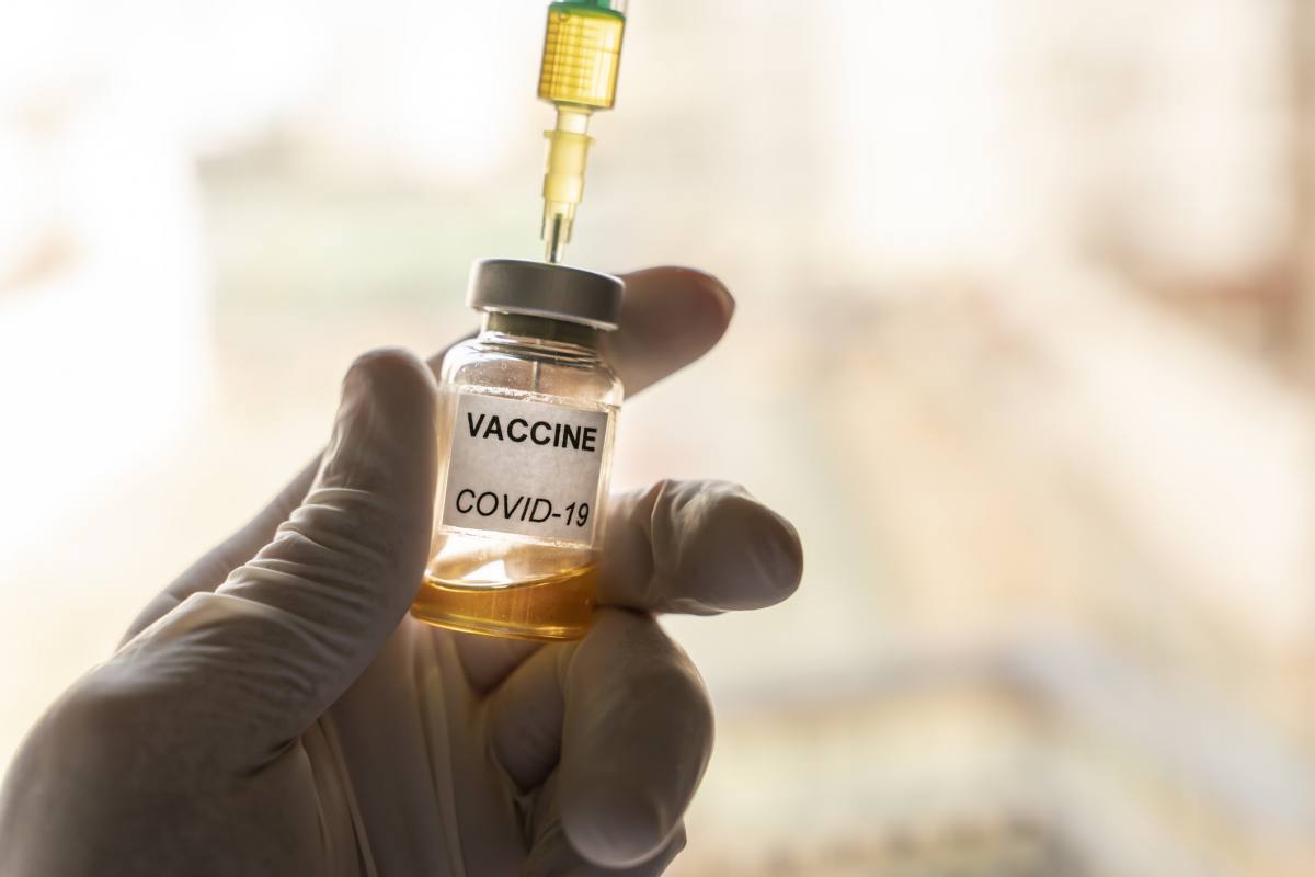 La Russie Approuve Le Deuxième Vaccin Contre Le Covid 19 Forbes France