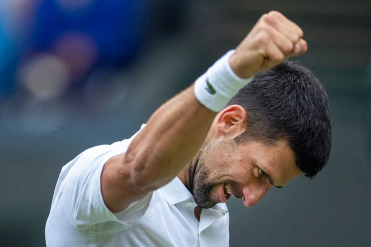 SPORT Novak Djokovic remporte son 33e match consécutif à Wimbledon à