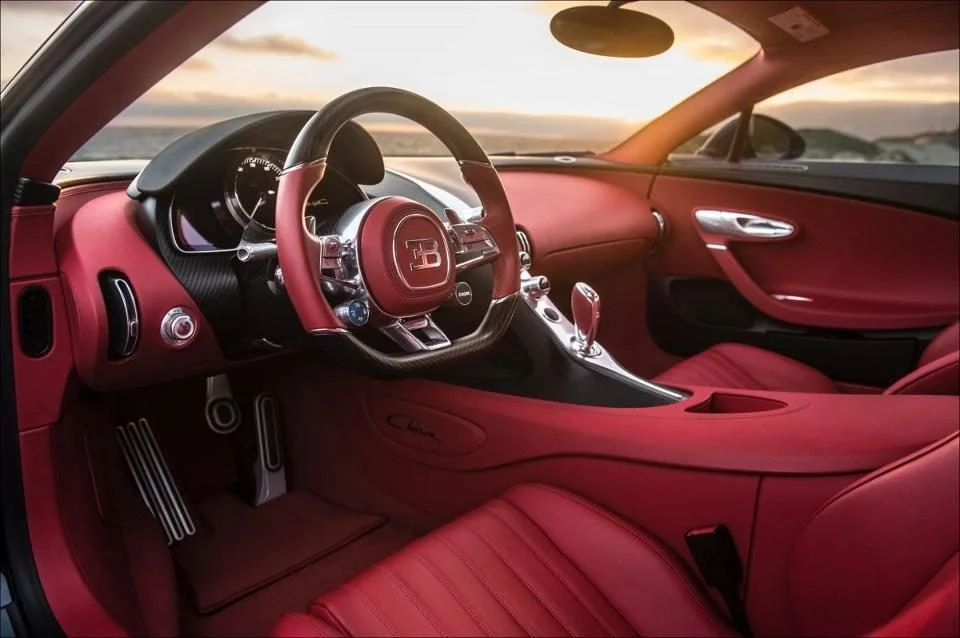 interieur bugatti chiron