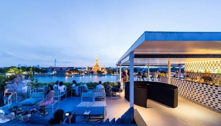 sala rooftop bar 01