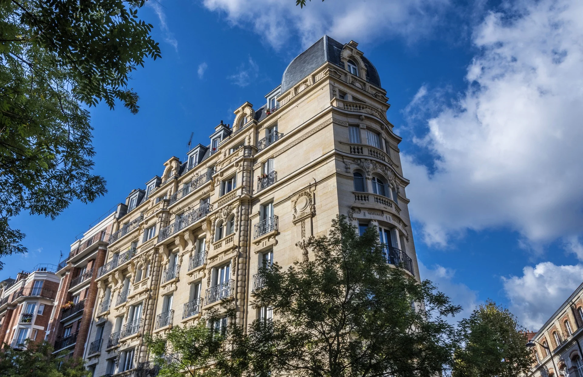 Parlez moi de Paris le chasseur immobilier qui vous veut du