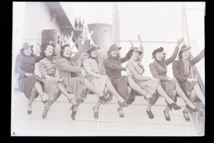 Les Dorchester Glamour Girls à bord du Queen Mary (1938) @Cunard