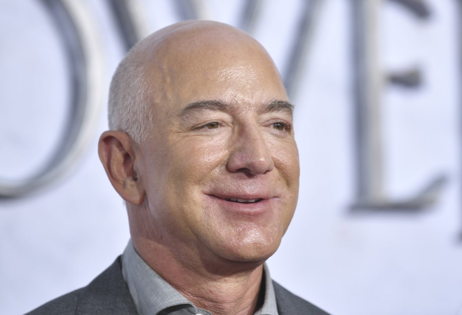 CLASSEMENT FORBES MILLIARDAIRES 2023 | Qui Est Jeff Bezos, Le Troisième ...