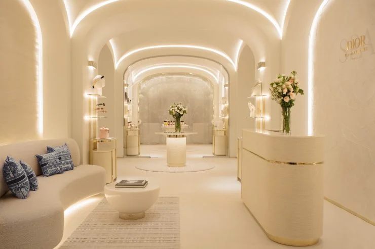 dior spa plaza empty spaces matthieu salvaing 2 e1705362018474